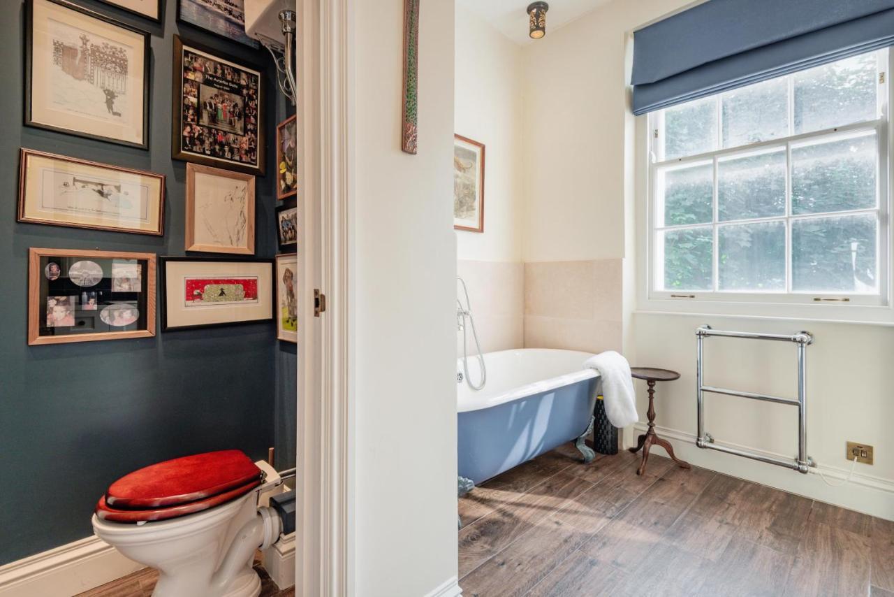 Charming Pimlico Home Close To The River Thames By Underthedoormat Лондон Экстерьер фото